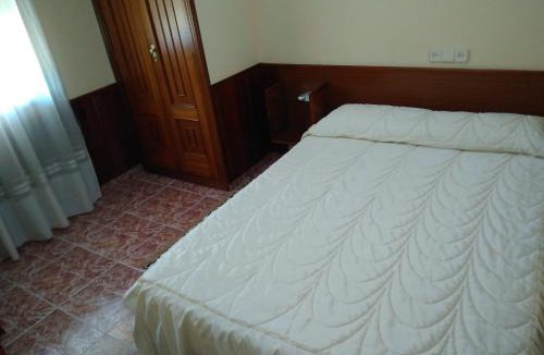 O Barco de Valdeorras House | Hostal Mayo