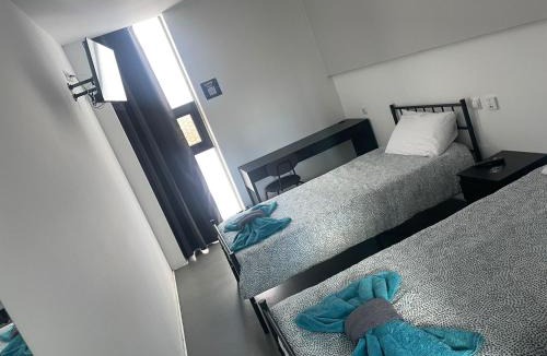Arroyo de la Encomienda House | Hostal NANA B&B