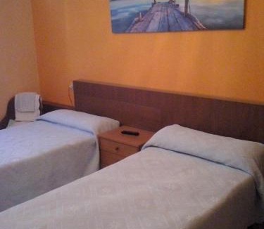 Ferrol Hotel | Hostal O Choyo II