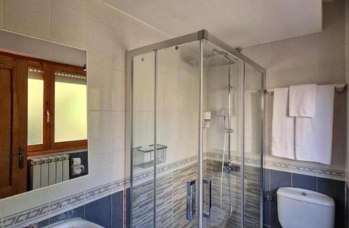Abena House | Hostal Valle De Tena
