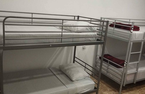 Barajas Hostel | Hostel Travelers Inn