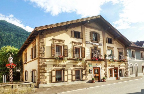 Silz Hotel | Hotel ∙ 3 guests