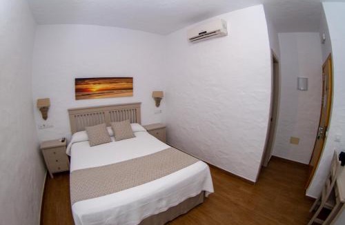 Zahara de los Atunes Hotel | Hotel Almadraba