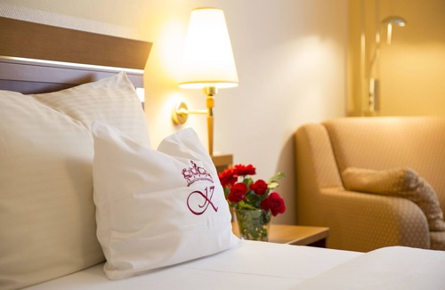 Munchen District Hotel | Hotel am Schloßpark Zum Kurfürst