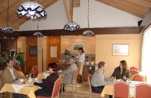 Munchen District House | Hotel am Wald