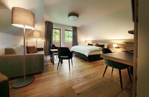 Niederrathen Hotel | Hotel Amselgrundschlößchen