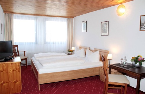 Schoenwald Hotel | Hotel an der Sonne