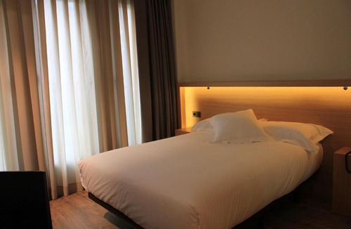 Ali-Gobeo Hotel | Hotel Araba