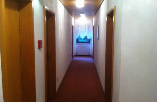Goldbach Hotel | Hotel Bacchusstube garni