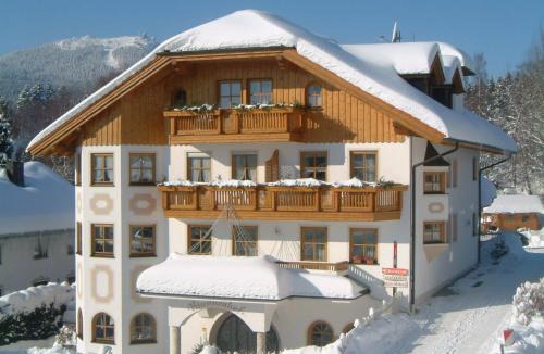 Bayerisch Eisenstein Hotel | Hotel Brunnenhof