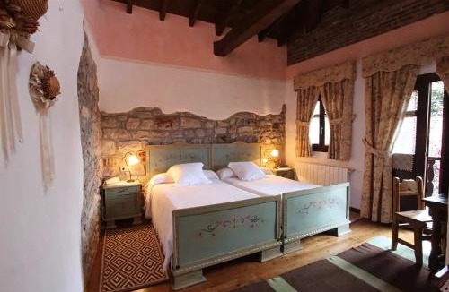 Alevia Hotel | Hotel Casona D'Alevia
