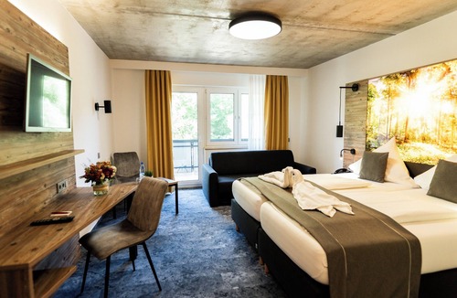 Heimbuchenthal Hotel | Hotel Christel