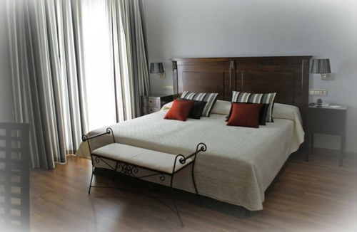 Montecorto Hotel | Hotel Cortijo Salinas