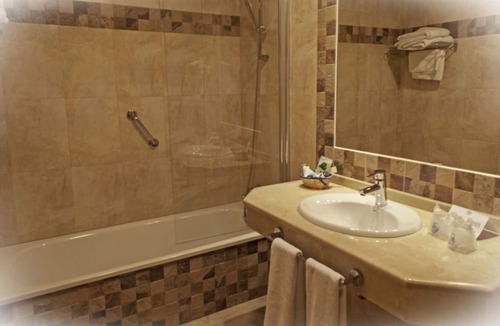 Montecorto Hotel | Hotel Cortijo Salinas