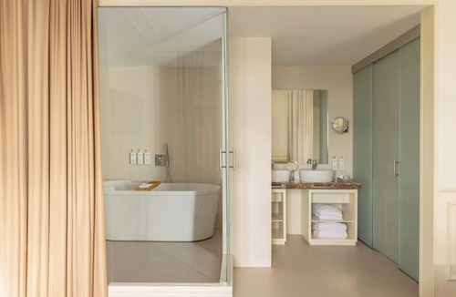 Recoletos Hotel | Hotel Fenix Gran Meliá - The Leading Hotels of the World