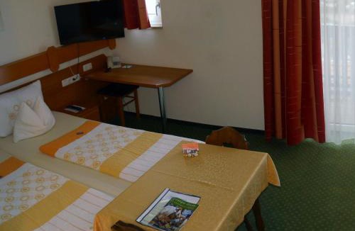 Bad Goegging Apartment | Hotel Fortuna