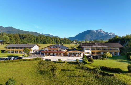 Unterschonau Bed & Breakfast | Hotel Hanauerlehen - ruhige & zentrale Top-Lage - mit Schwimmbad, Sauna, Parkplätze & Café - bayerischer Familienbetrieb