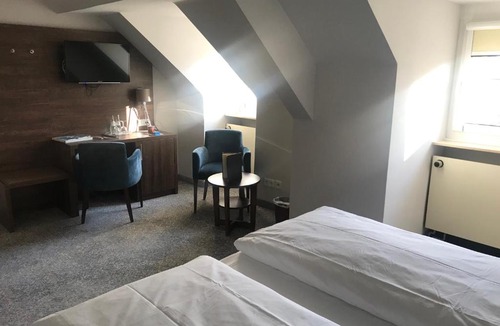 Moehnesee Hotel | Hotel Haus Delecke
