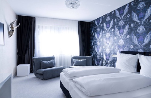 Ailingen Hotel | Hotel Hellers Twenty Four 1