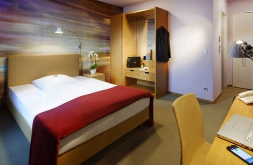 Milbertshofen Hotel | Hotel Königstein