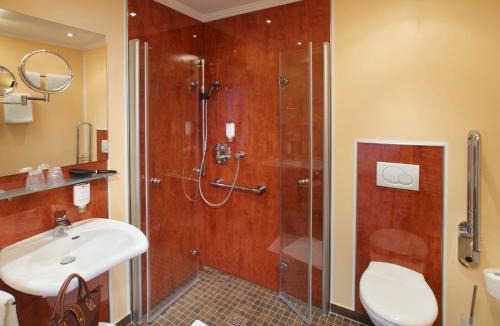 Warstein Hotel | Hotel Lindenhof