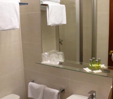 Boo de Guarnizo Hotel | Hotel Los Angeles