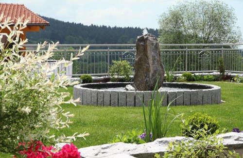 Elisabethszell Hotel | Hotel Mariandl - Singender Wirt
