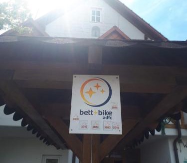 Sommerach House | Hotel Pension Am Engelsberg