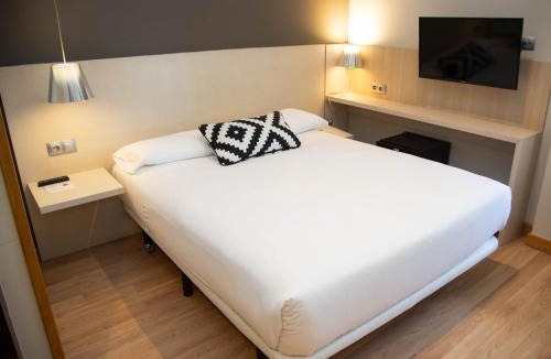 Ventosilla de San Juan Hotel | Hotel Restaurante Cadosa