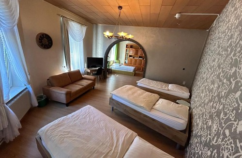 Gaarden Hotel | Hotel Runge 24 7 Check In & Free Parking