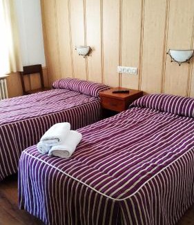 Cedrillas Hotel | Hotel Rural Casa Ramiro