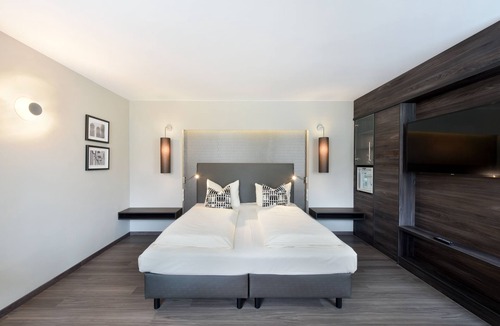 Am Waldfriedhof Hotel | Hotel Säntis