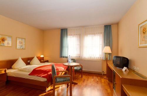 Muennerstadt Hotel | Hotel Tilman