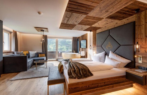 Fuegenberg Hotel | Hotel Waldfriede - Panoramic View Zillertal