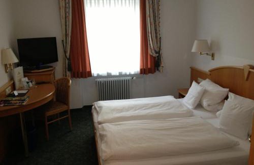 Wertingen Hotel | Hotel zum Hirsch