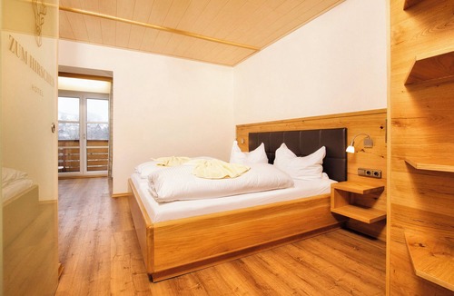 Lam Hotel | Hotel zum Hirschen in Lam