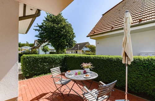 Thiessow Apartment | House A - Whg 01 with terrace - F: Lotsenberg Apartments with 8 apartments
