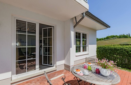 Thiessow Apartment | House A - Whg 01 with terrace - F: Lotsenberg Apartments with 8 apartments