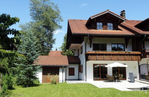 Oberstaufen Apartment | House Alpenchalet App. Mountain meadow