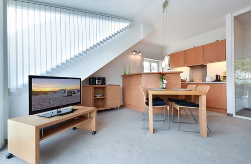 Seebad Bansin Apartment | House Ardenne 07 - perfect beach location with balcony and Baltic Sea view