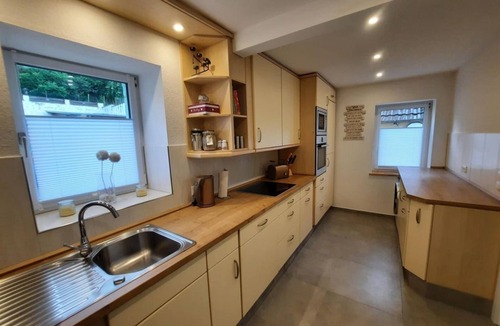 Reiterswiesen House | House Chiara - vacation home, shower, WC, 3 bedrooms