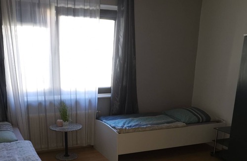 Mittelstadt Apartment | House Elbert