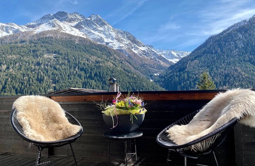 Pettneu am Arlberg House | ☆ House for 17 people | 2 balconies | 3 kitchens