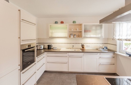 Thiessow House | House in a great location with garden, sauna and fireplace - Haus Meeresrauschen