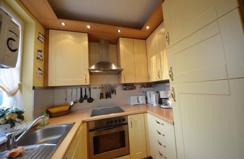 Gross Zicker House | House in Groß Zicker with Private Parking and Mountain View