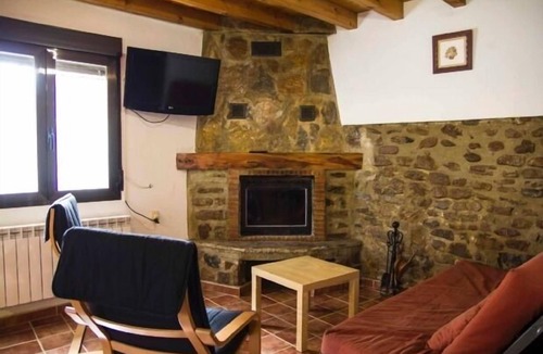 Villar del Rio Cottage | House of the Foreman for 12 people