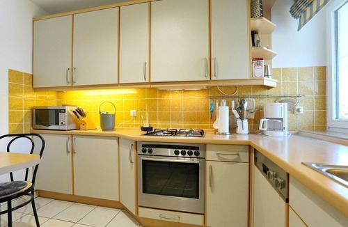 Neuhof House | House Wendt Apartment 01 - House Wendt