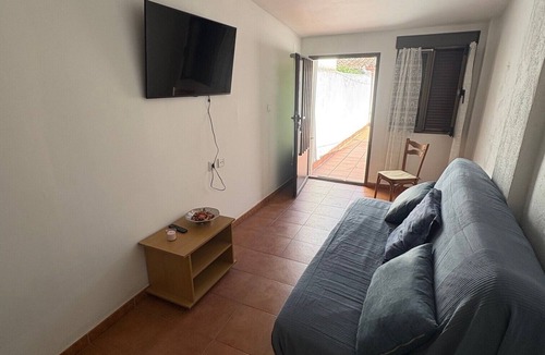Nava del Rey House | House with patio
