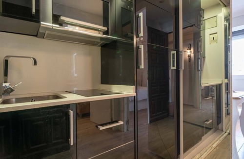 Castillejos Apartment | Housing Tetuan by Sharing Co