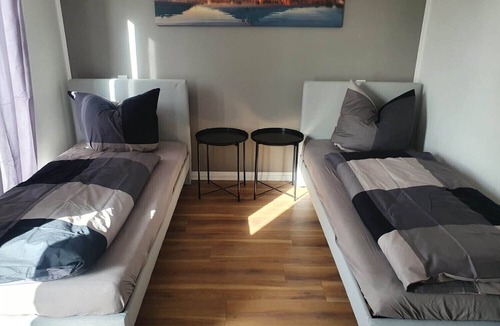 Friedrichshofen-Hollerstauden Apartment | I05 - Geräumiges Apartment mit Balkon in Ingolstadt, 80qm, 2 Schlafzimmer, 1 Wohn-schlafzimmer, Max. 5 Personen
